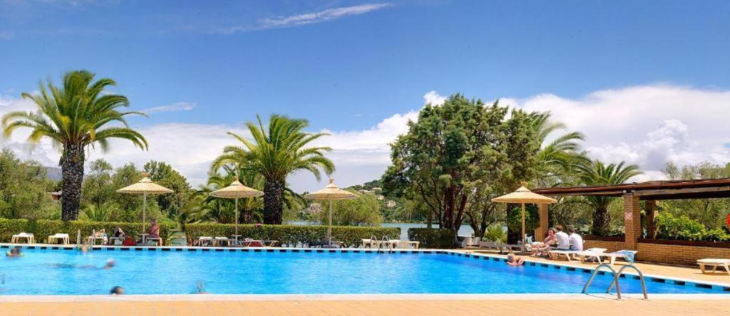 Palm Tree Corfu Apt. Danilia Ngoại thất bức ảnh